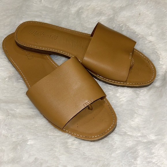 Madewell Shoes - The Boardwalk Post Slide Sandal in Lighter tan brown open toe slip in shoes